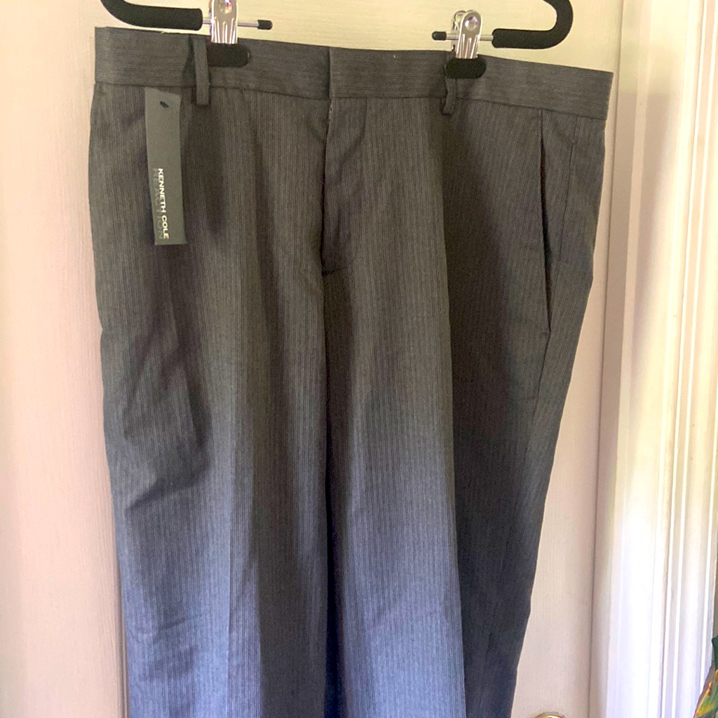 Brand New With Tags Mens Kenneth Cole Reaction